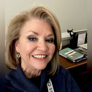 Meet your Posher, Kathy